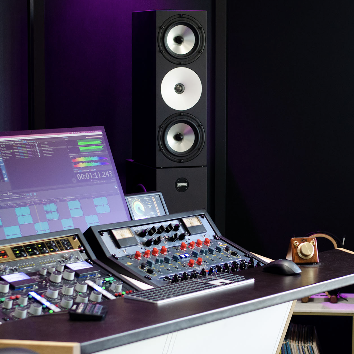 Daniel Hagström | Amphion Two18 and BaseTwo25